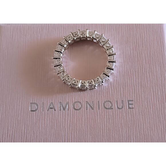 Stunning 4.5 Ct. DIAMONIQUE Princess Cut Eternity Band Ring Sz 8 - Picture 2 of 6